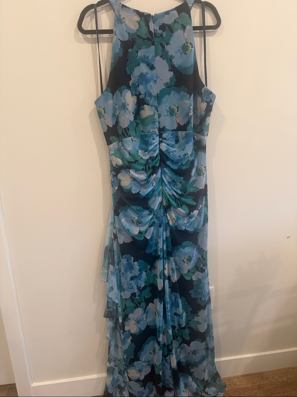 Betsy & Adam Women's Printed Mesh Halter-Neck Sleeveless Gown size 16 W NWT - Picture 11 of 11